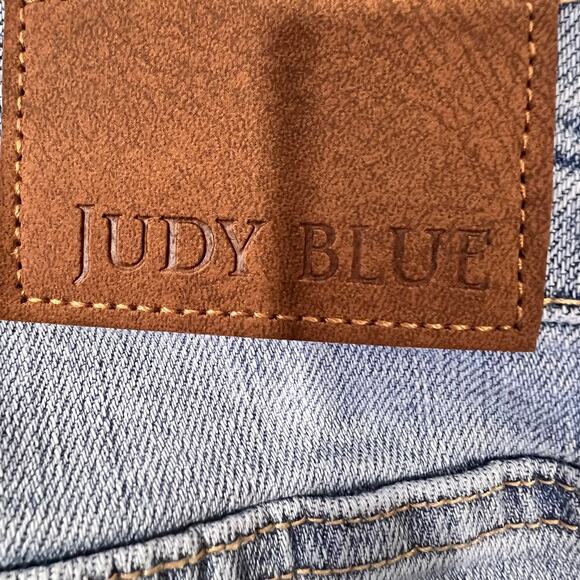 Judy Blue Jeans 14W Light Wash High Rise Distressed Skinny Denim - Picture 8 of 15
